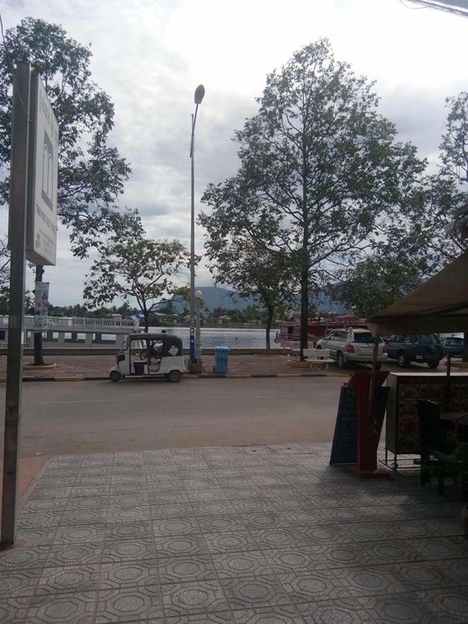 Twin Home Guesthouse Kampot Eksteriør billede