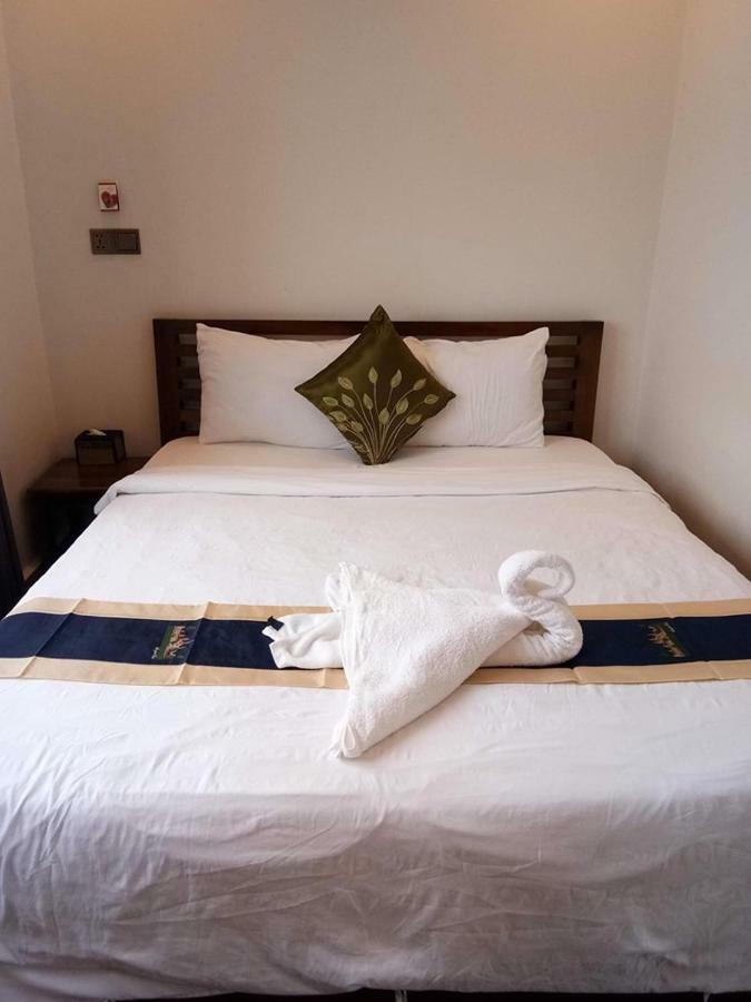 Twin Home Guesthouse Kampot Eksteriør billede